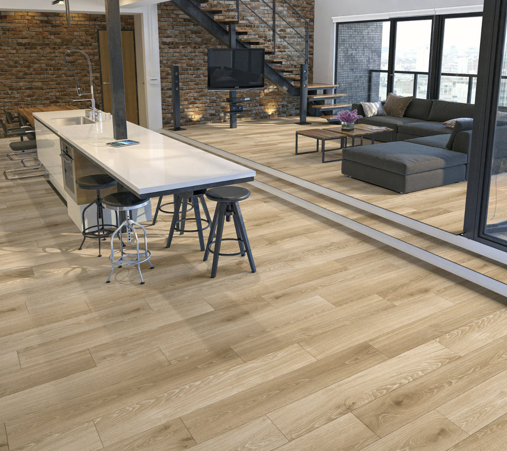 CHIRON WOOD - Bettula realizace